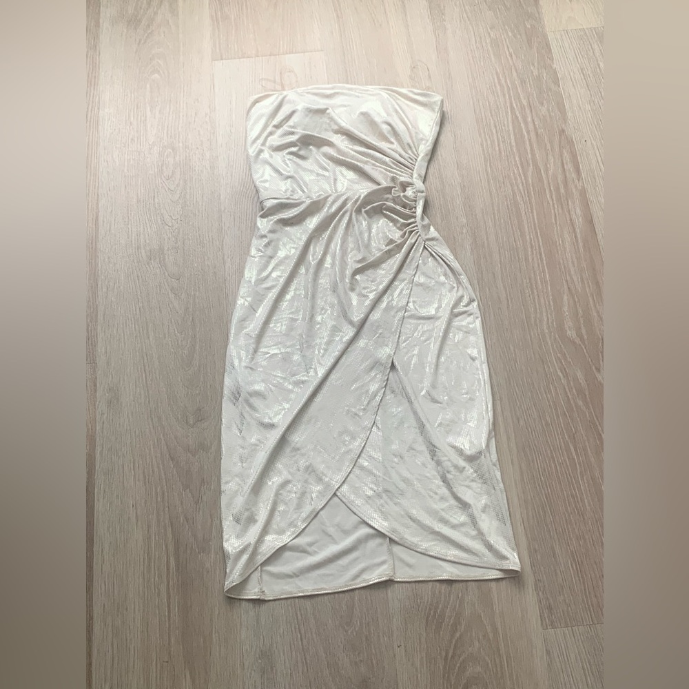 Brand new no tag Beige Bebe dress